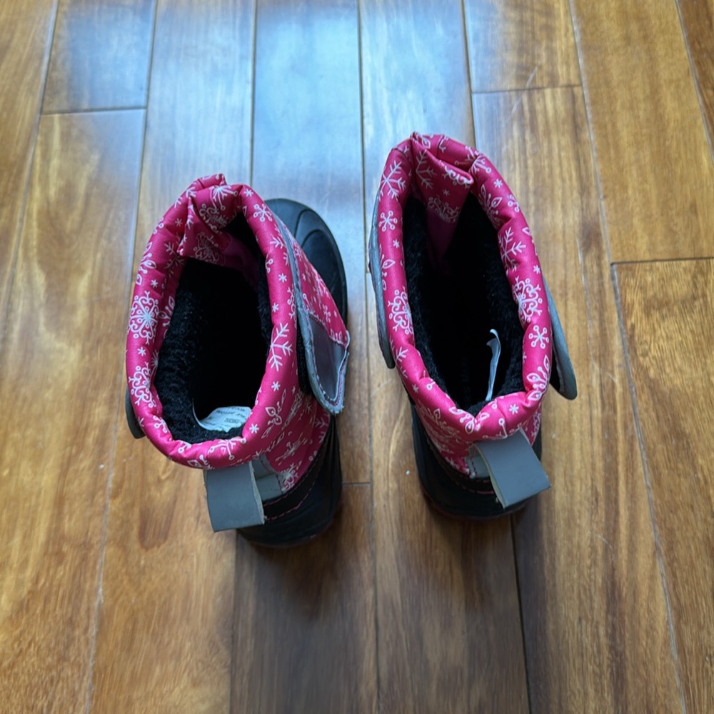 Girl’s Members Mark Light-up Snow Boots - Picture 3 of 9